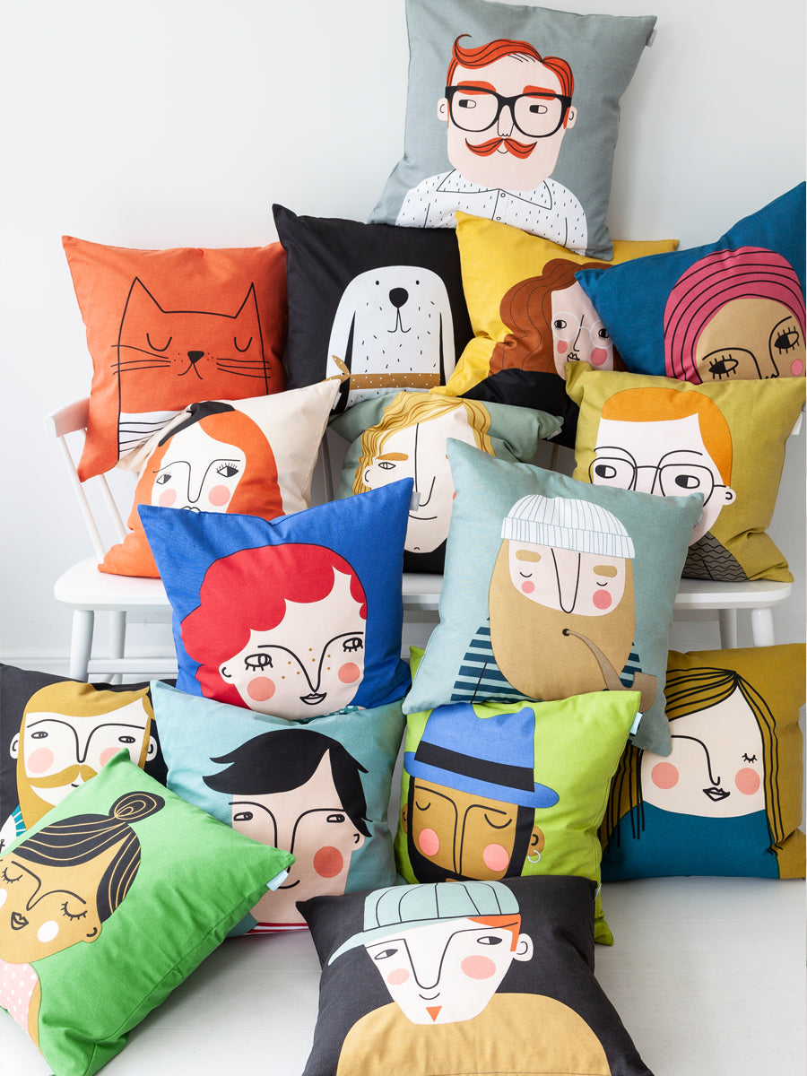 Friends cushion/cover - Nicke