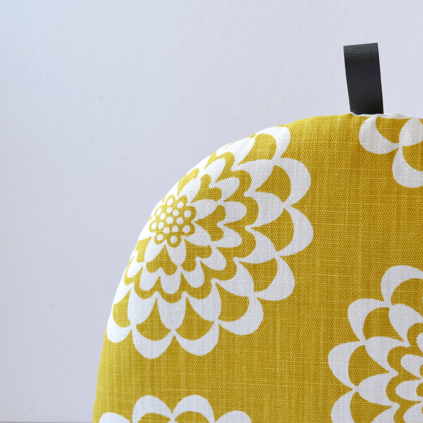 Lycka Tea Cosy - Mustard