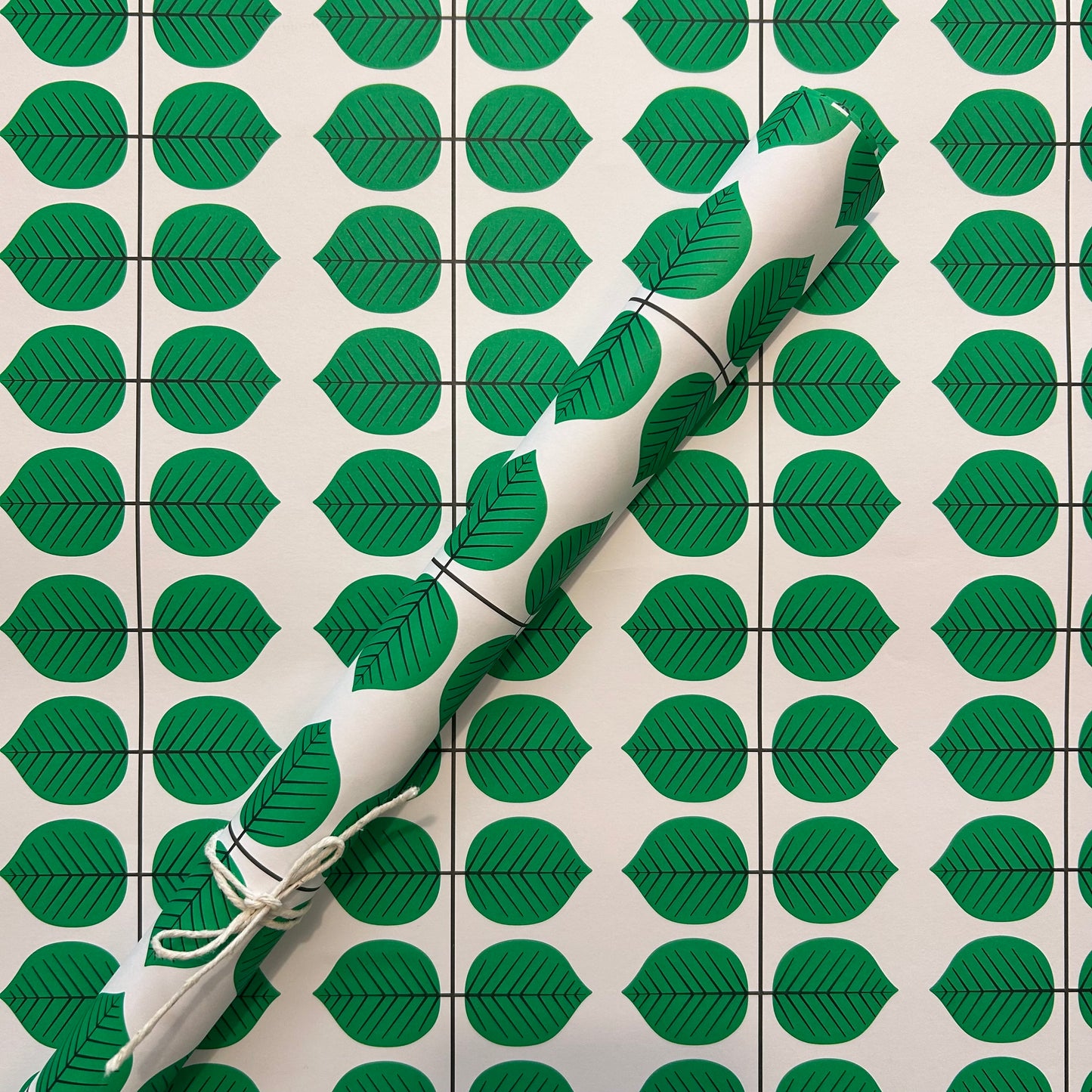 Leaf Gift Wrap