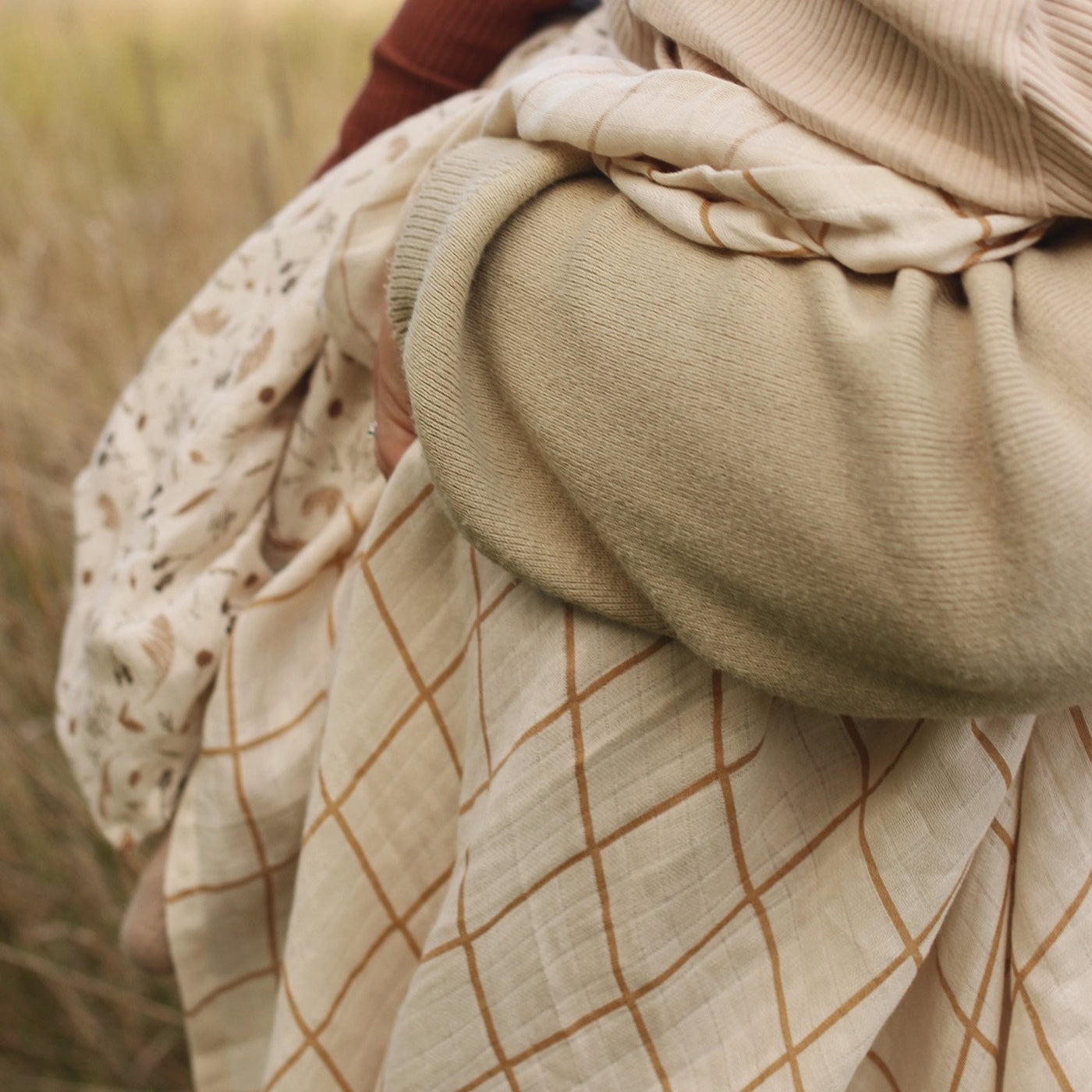 Large Organic Muslin cloth | Swaddle | Grid
