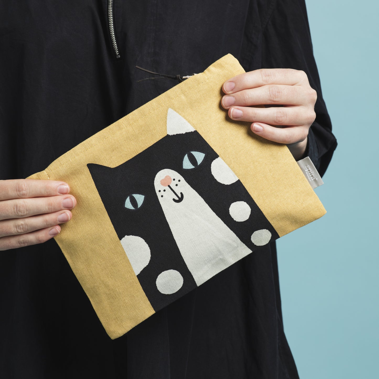 Friends Zip Bag - Doris