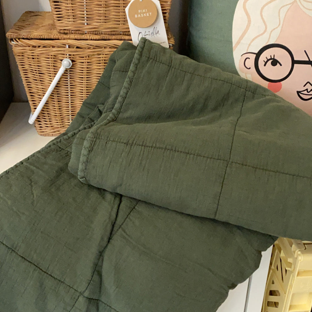 Scandi Vintage Style Quilt - Forest Green