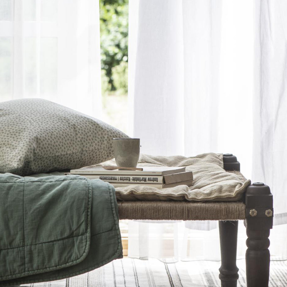 Scandi Vintage Style Quilt - Forest Green