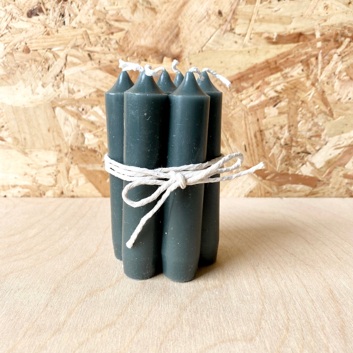 Short Dinner Candles | Bundle of 7 | Dark Green