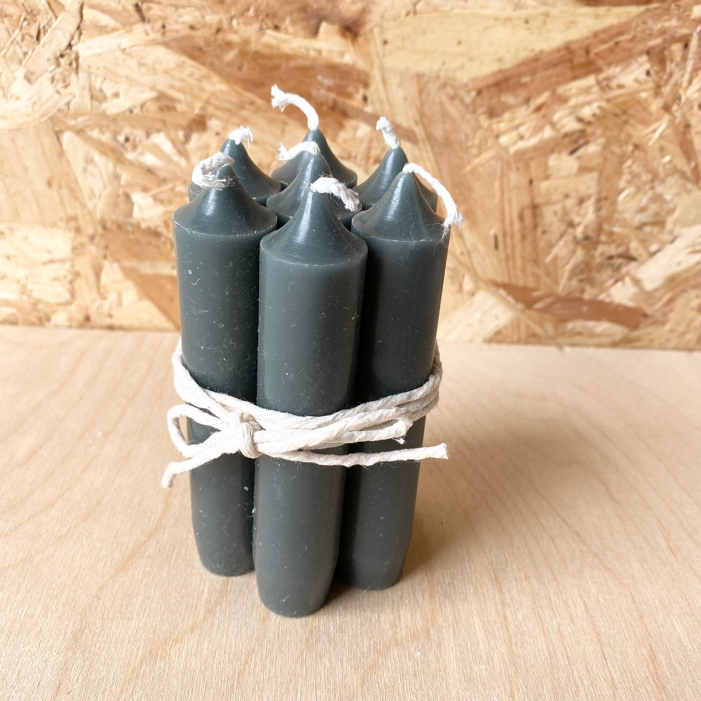 Short Dinner Candles | Bundle of 7 | Dark Green