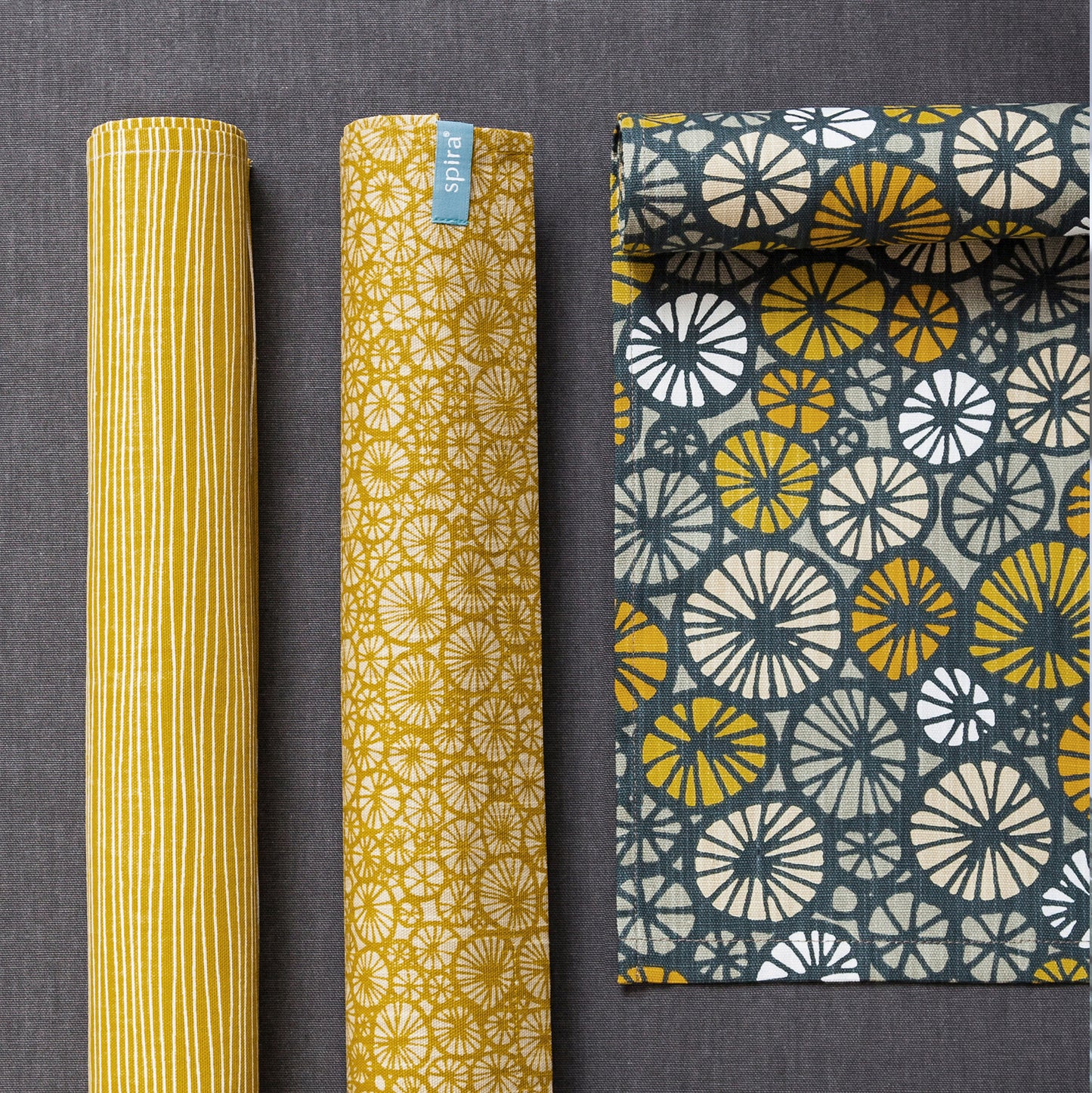 Line table runner  - Mustard