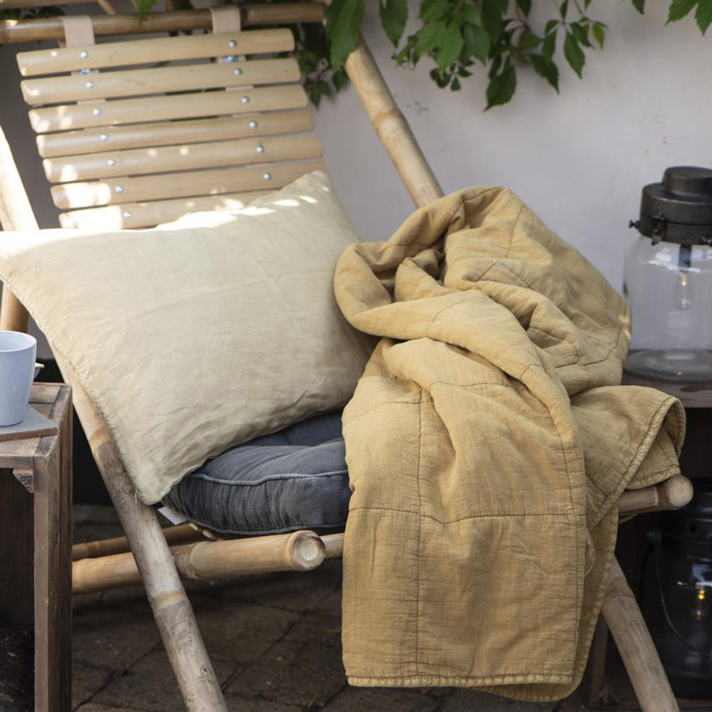 Scandi Vintage Style Quilt - Mustard